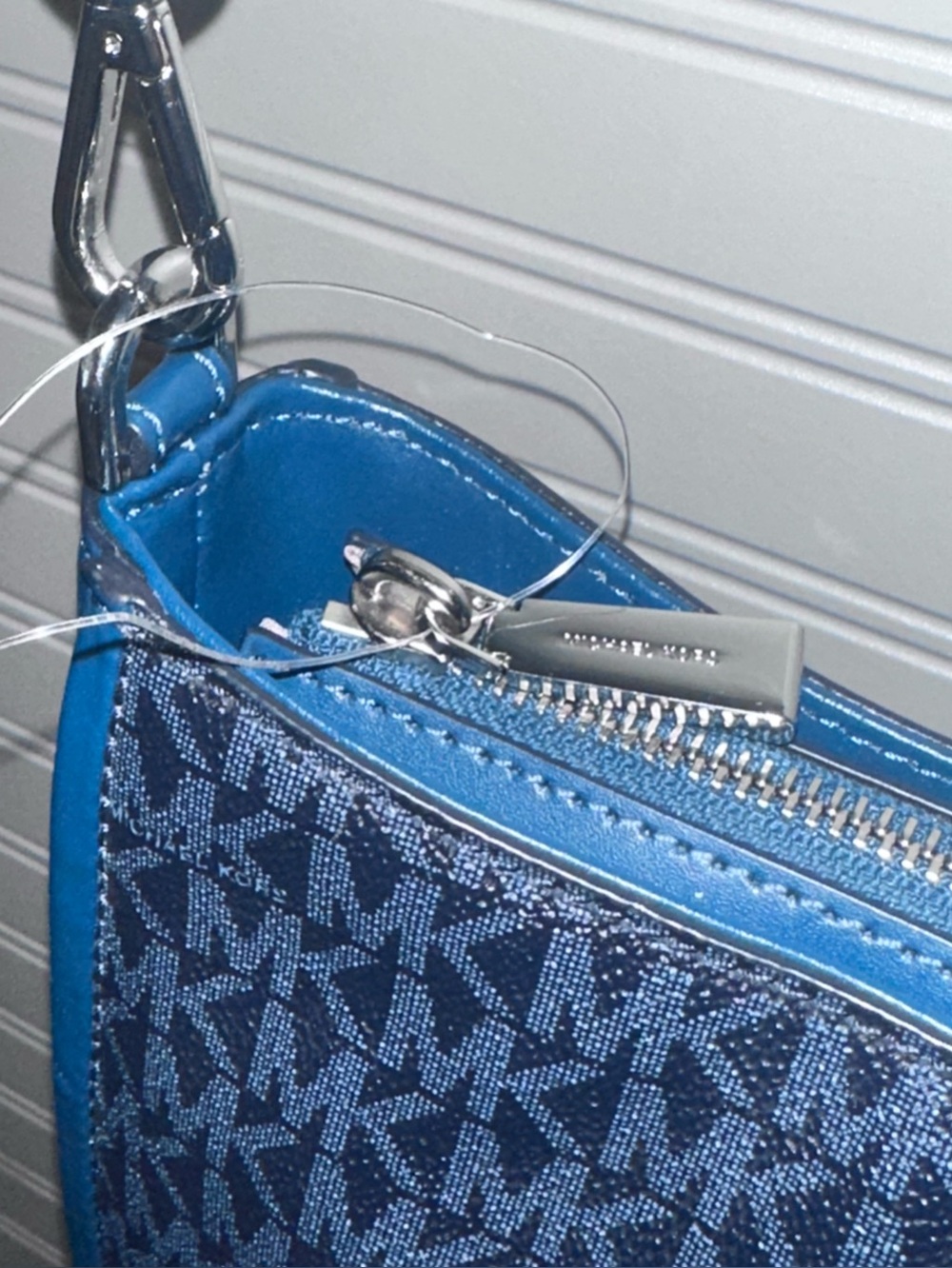 Michael Kors Gloria Logo and Leather Swing-pack/Messenger Admiral Navy Blue Teal - Picture 10 of 16
